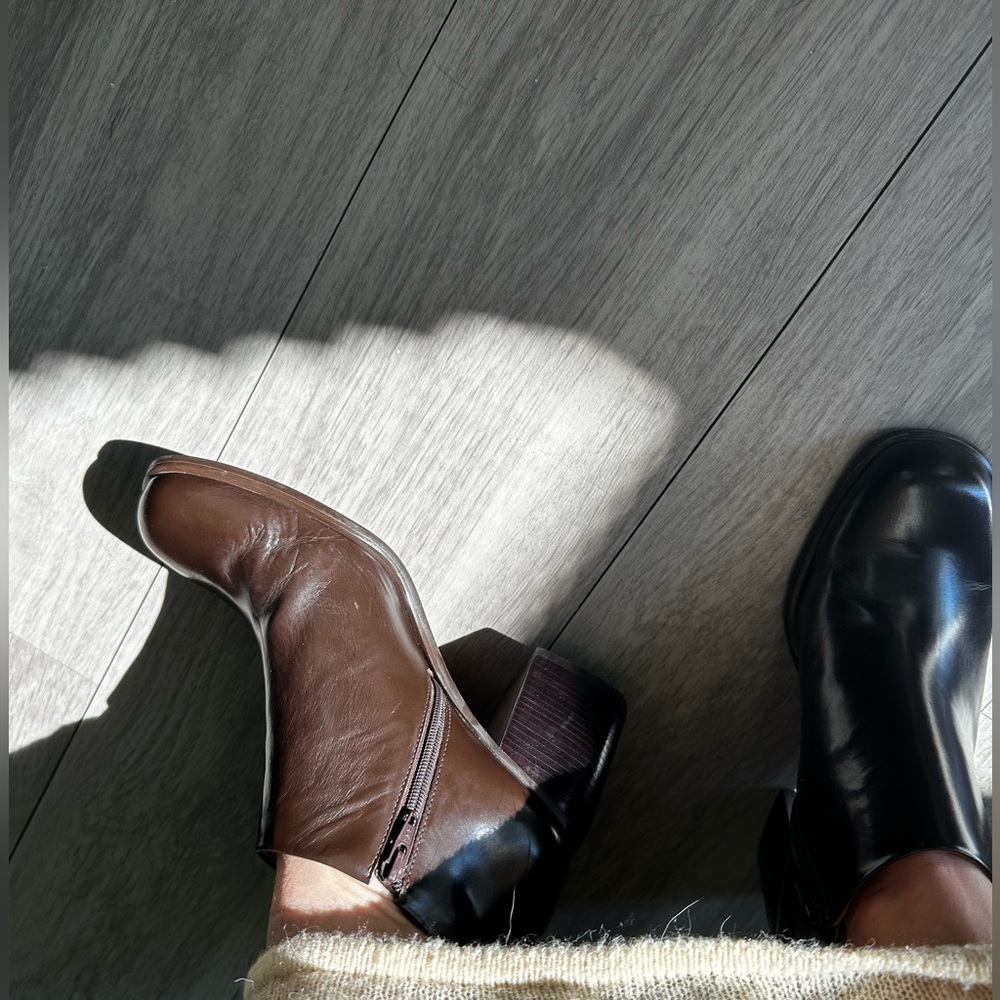 Chocolate Brown Leather Block Heel Vintage Ankle Booties - Picture 2 of 10